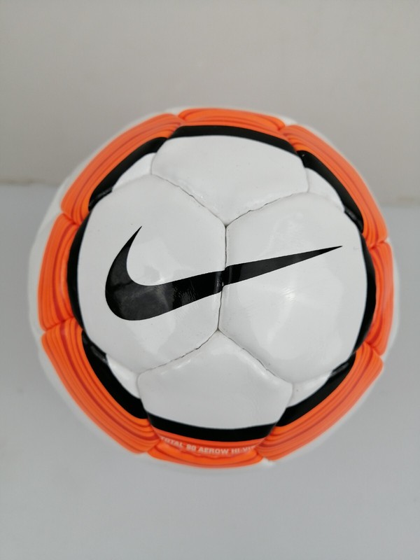 Nike T 90 - 4 Pcs Set Mini Soccerball gallery