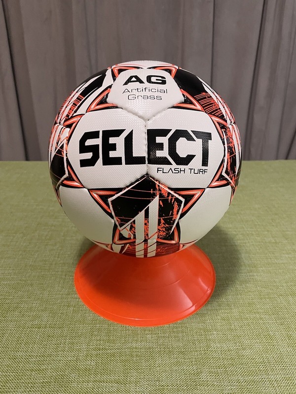 Select AG Flush Turf FIFA Ball **Brand New**