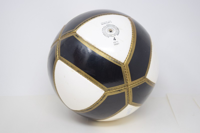 Rare Score Style 1610 Mercury II Soccer Ball Size 4