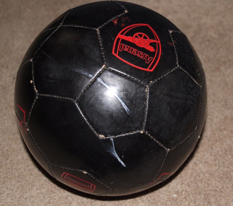 Nike Arsenal 2011 Victory Through Harmony Soccer Ball Size 4 gallery