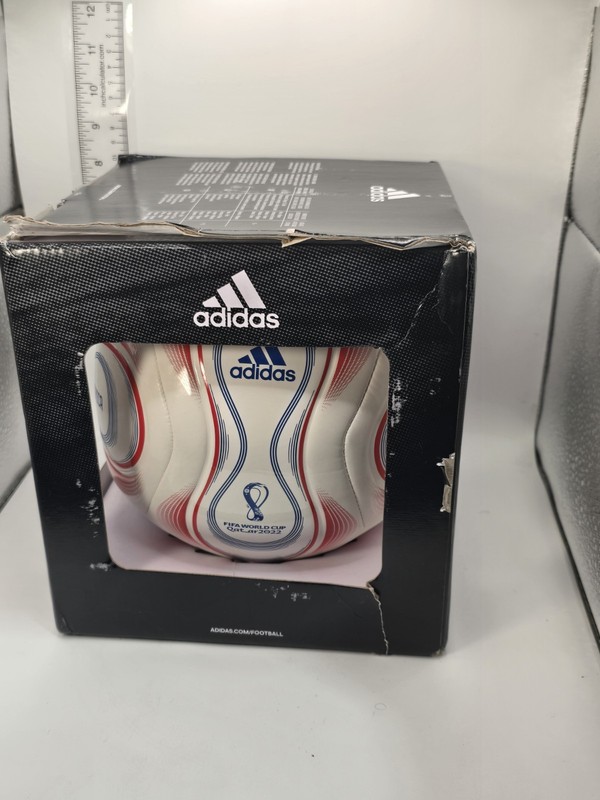 Adidas FIFA World Cup Qatar 2022 USA Official Club Soccer Ball HN1923 Size 5 New gallery