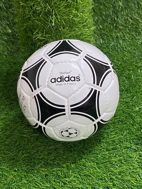 Adidas Historical Mini Balls Set 26 pcs World Cup 1930-2026 Collector Set Size1 gallery