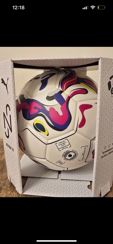 Puma Neymar JR Performance Ball White Soccer Way 1 084078 01 Size 5 NEW gallery