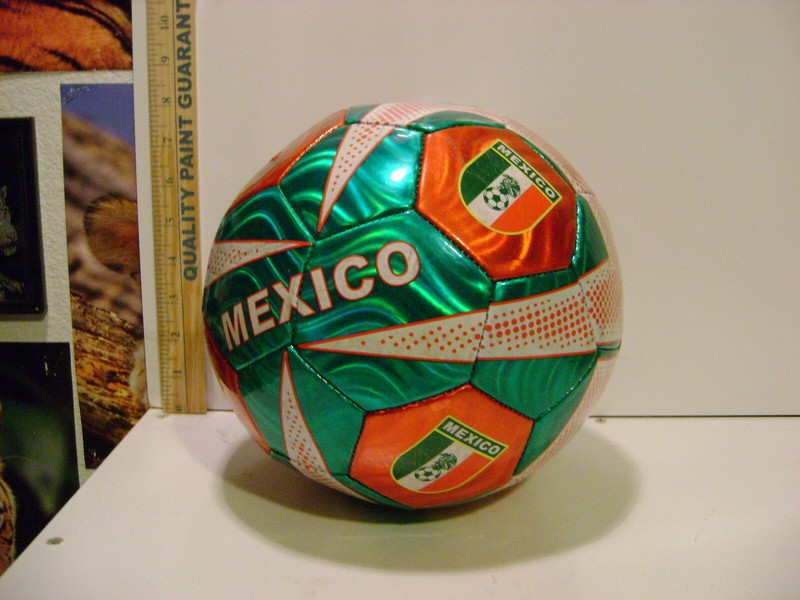 MEXICO Green White & Red Small Soccer Ball for kids Official Size 2