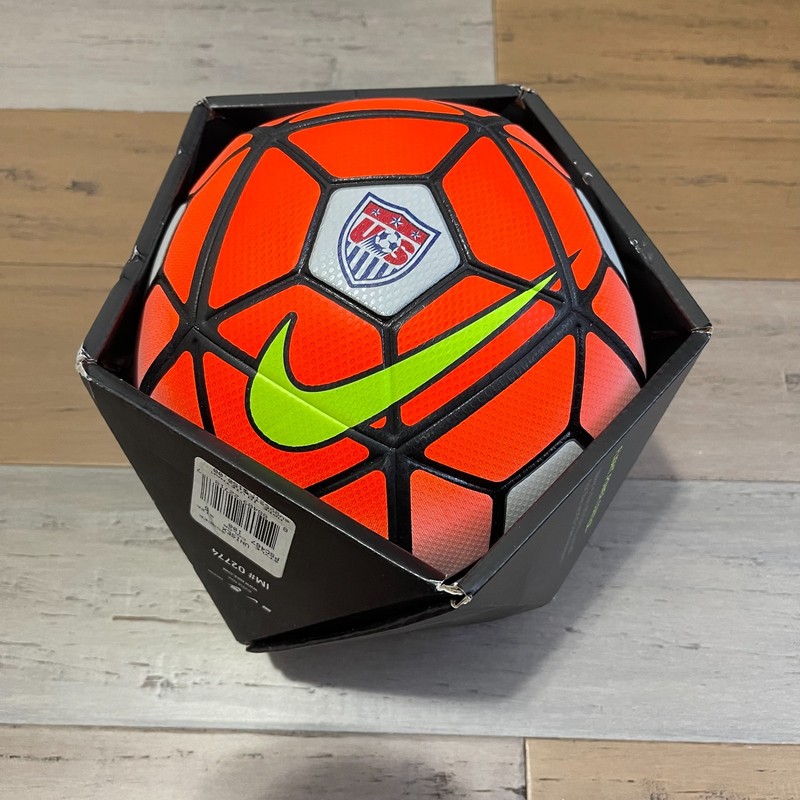 Nike Ordem 4 Official FIFA Match Soccer Ball Team USA 2017/18 PSC467 100 Size 5