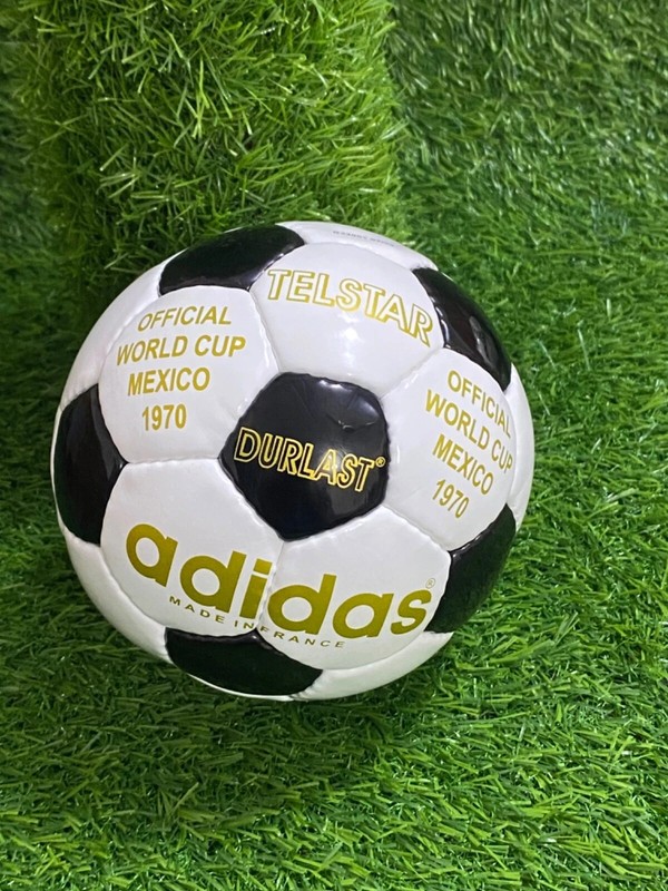 Adidas FIFA 2022 World Cup Historical 14 pc Mini Soccer Ball Collectors Set NEW gallery