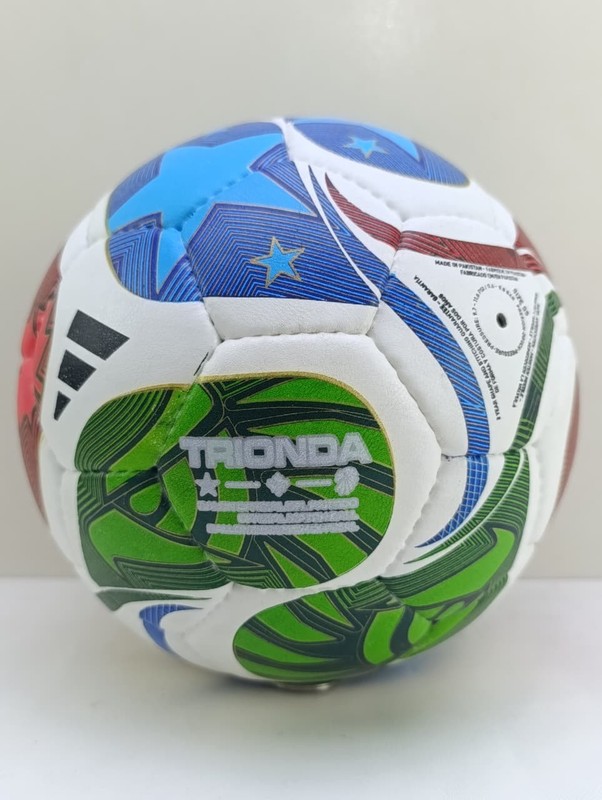 TRIONDA 26 WC HANDSTITCHED SIZE 5 SOCCER BALL gallery