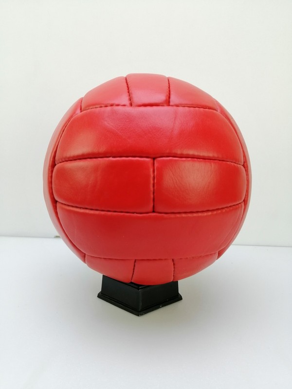 Slazenger England World Cup 1966 Winner Challenge 25 Retro/Vintage Soccerball gallery