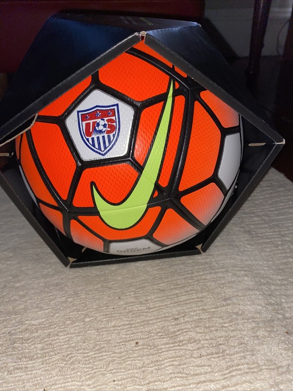 Nike USA Ordem 3 Official Match Ball 2015/16, Merlin, Flight, Incyte, Maxim