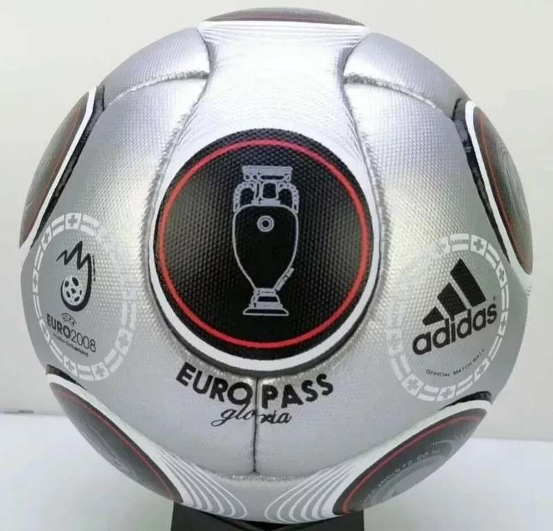 Adidas EuroPass Gloria UEFA Euro2008 Official Soccer ball Size 5