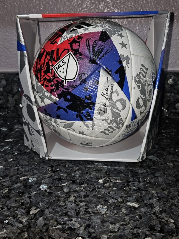 Adidas MLS 2023 Pro Official Match Ball HT9026 Size 5 White Red NEW FIFA Quality