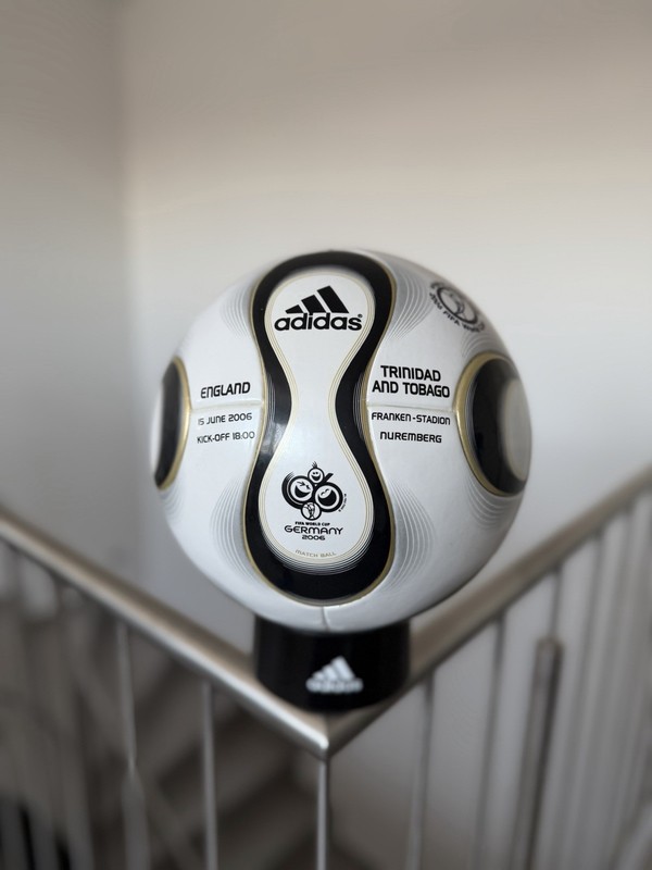 Original Adidas Matchball Match Used Teamgeist World Cup 2006 England – Trinidad and To