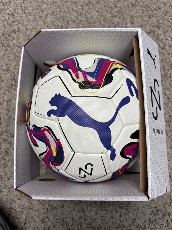 Puma Neymar JR Performance Ball White Soccer Way 1 084078 01 Size 5 NEW