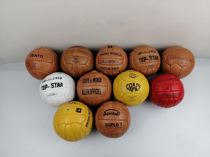 Historical Mini 11 Pcs Soccerballs Since 1930 – 1966