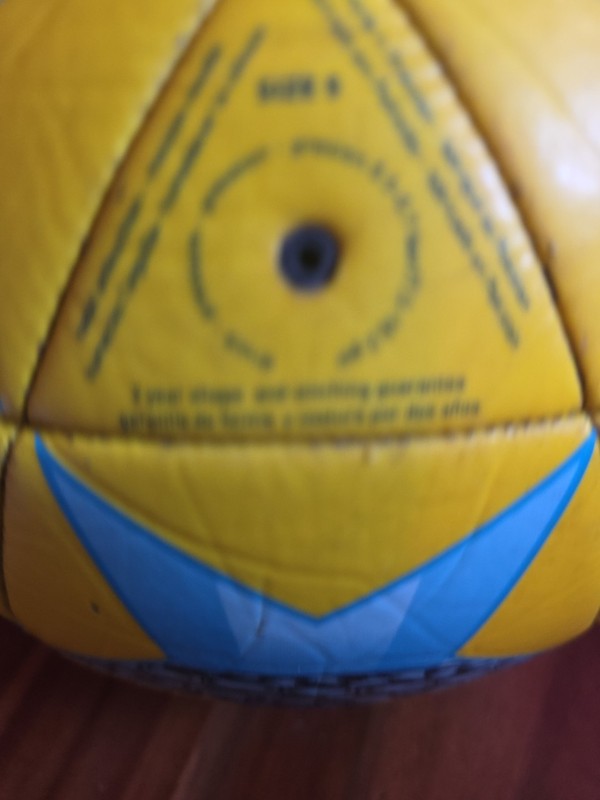 ADIDAS UEFA FINAL CARDIFF MATCH BALL REPLICA 2017 YELLOW BLUE CAPITANO Size 5 gallery