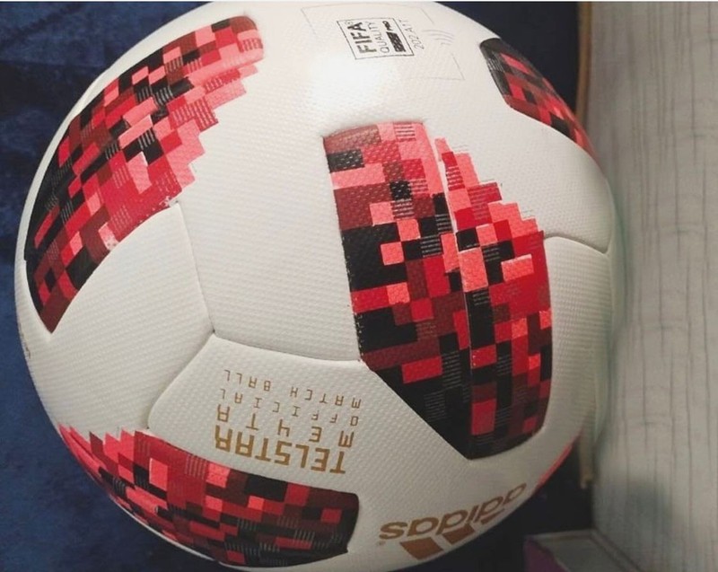 FIFA World Cup Russia 2018 Football TELSTAR Match Ball Soccer Ball Size 5 gallery