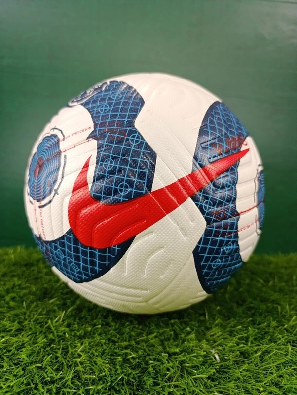 New Flight Aerowsculpt Soccer Ball FIFA Pro Match Ball, Size 5 USA