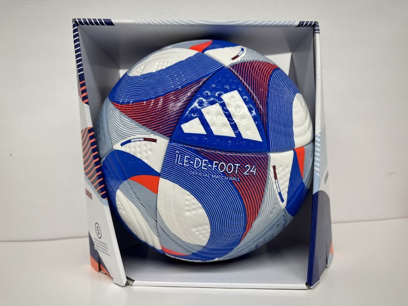 ÎLE-DE-FOOT 24 PRO BALL PARIS OLYMPICS OFFICIAL MATCH BALL IS7439 SIZE 5 NEW