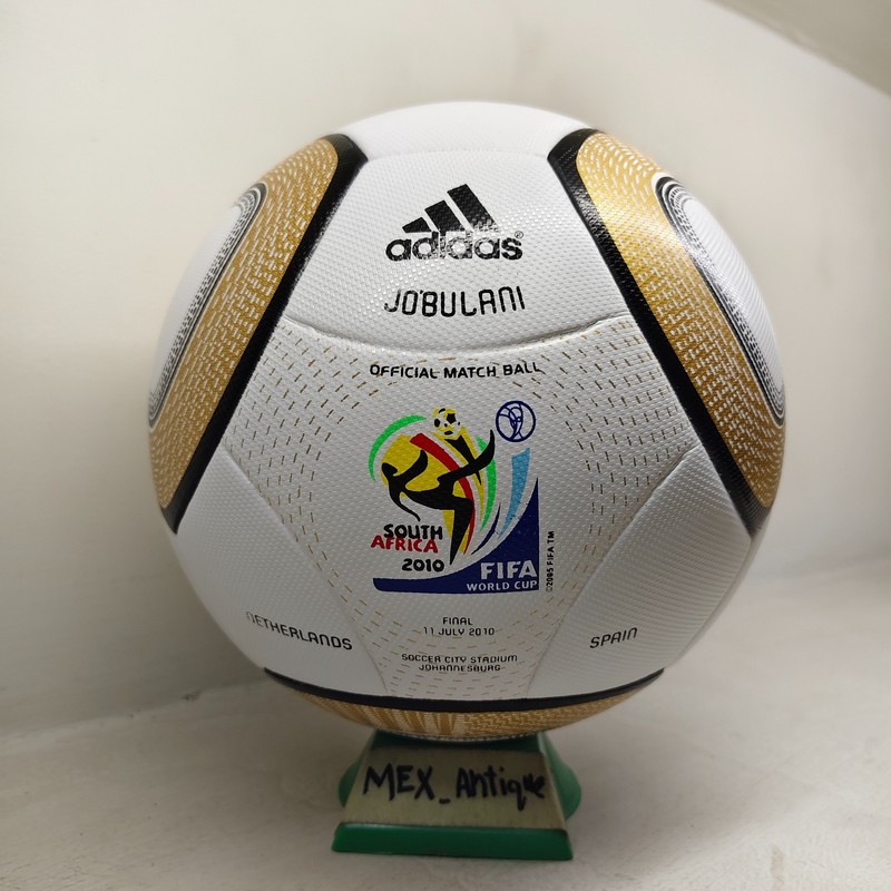 Adidas JO'BULANI GLIDER - Official MATCH Ball - FIFA World Cup 2010 - Size 5