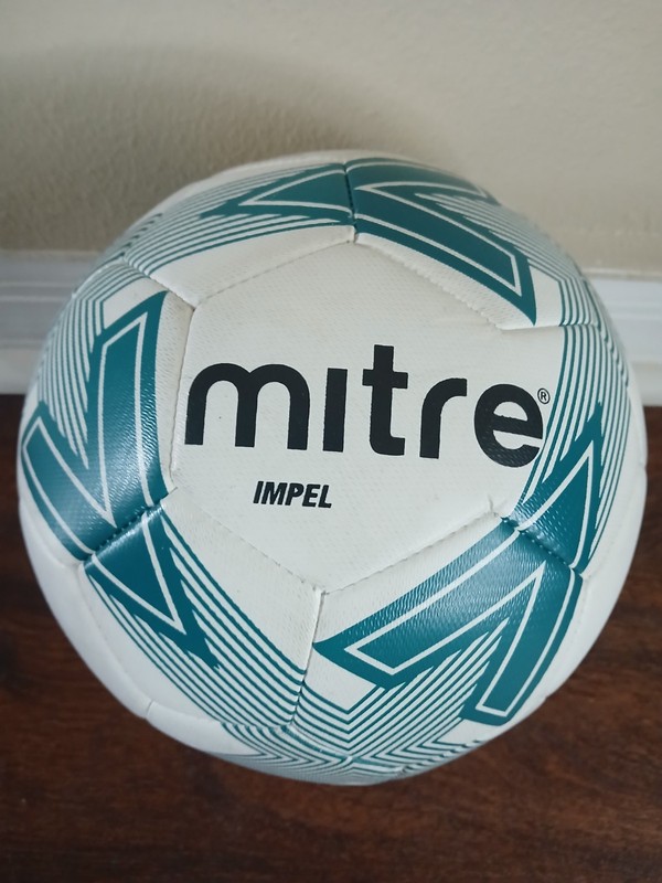 ✨⚽️Mitre Impel Training Soccer Football In White and Tidal Teal Size 5 Very Good gallery