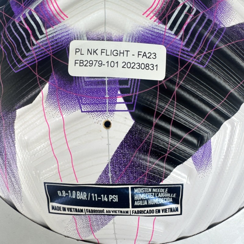 Nike Flight English Premier League Fifa Quality Pro Match Soccer Ball Size 5 gallery