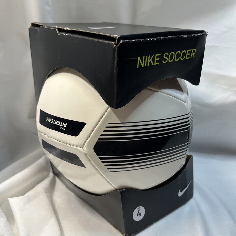 Nike Pitch Team Size 4 Training Ball, Black/ White gallery