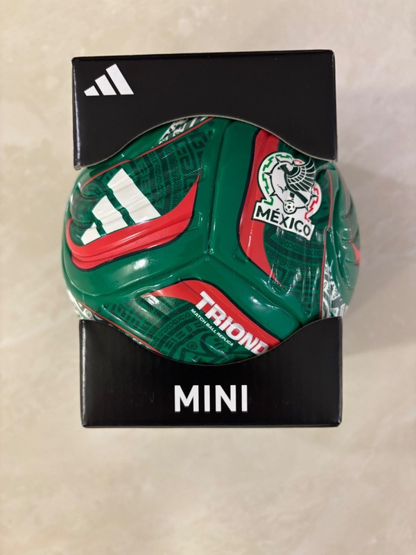 SOCCER BALL-ADIDAS-TRIONDA MINI-MEXICO LOGO-FIFA-MATCH BALL REPLICA-NEW-IN BOX-
