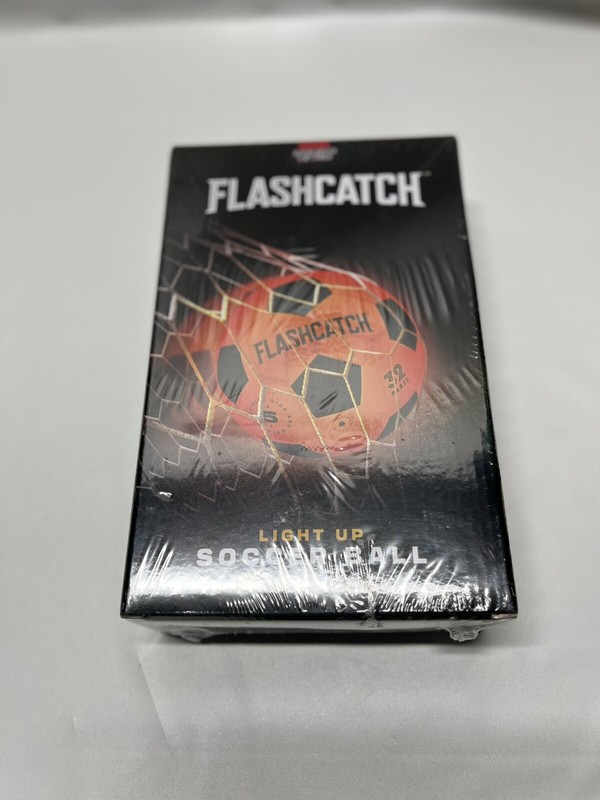 Flashcatch Light up Soccer Ball - Glow in the Dark NO 5 Sports Gear gallery