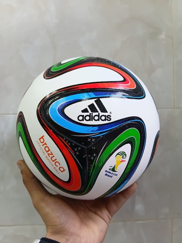 BRAZUCA THERMAL BONDED TECHNOLOGY SIZE 5 soccer ball