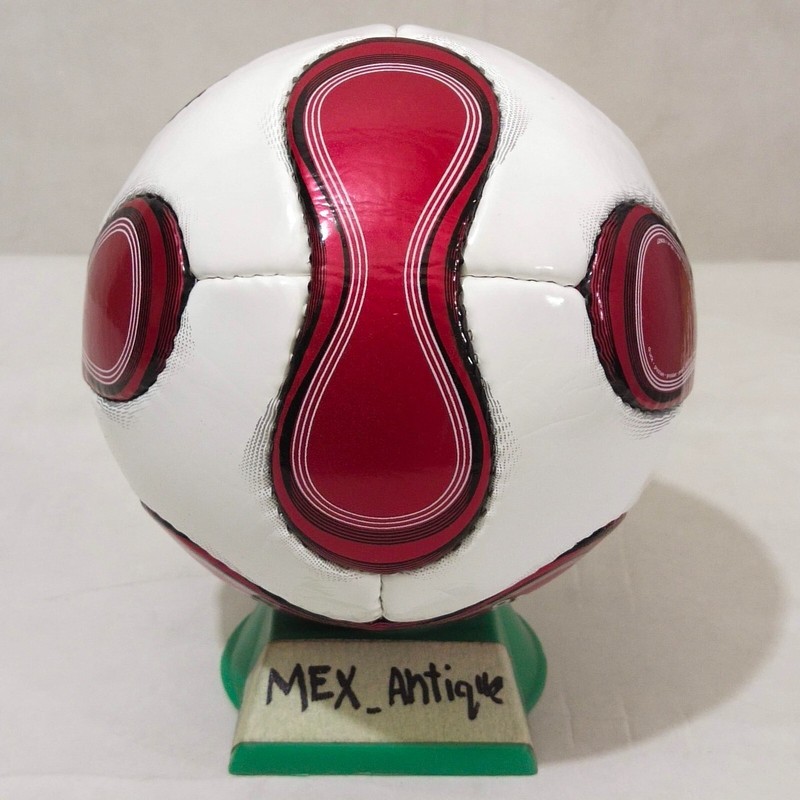 Adidas Team Geist 2007 - Official Match Ball - FIFA World Cup - Size 1 gallery