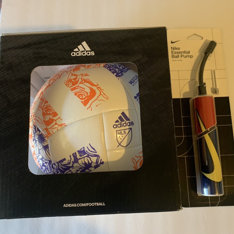 SOCCER BUNDLE Adidas MLS Glider Size 3 Soccer Ball & Nike Ball Pump