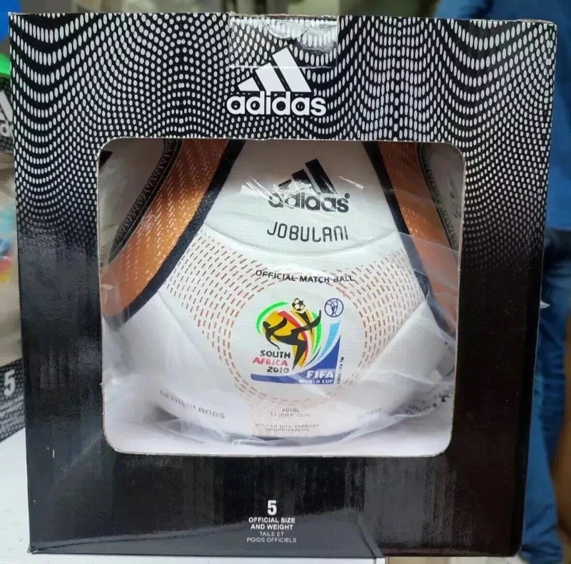 Adidas Jobulani 2010 FIFA World Cup Official Match Soccer Ball size