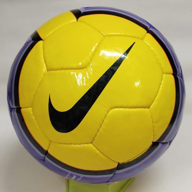 A+BRANDED REPLICA RARE NIKE TOTAL 90 AEROW SWIFT 2005-2006 F.A PREMIER LEAGUE
