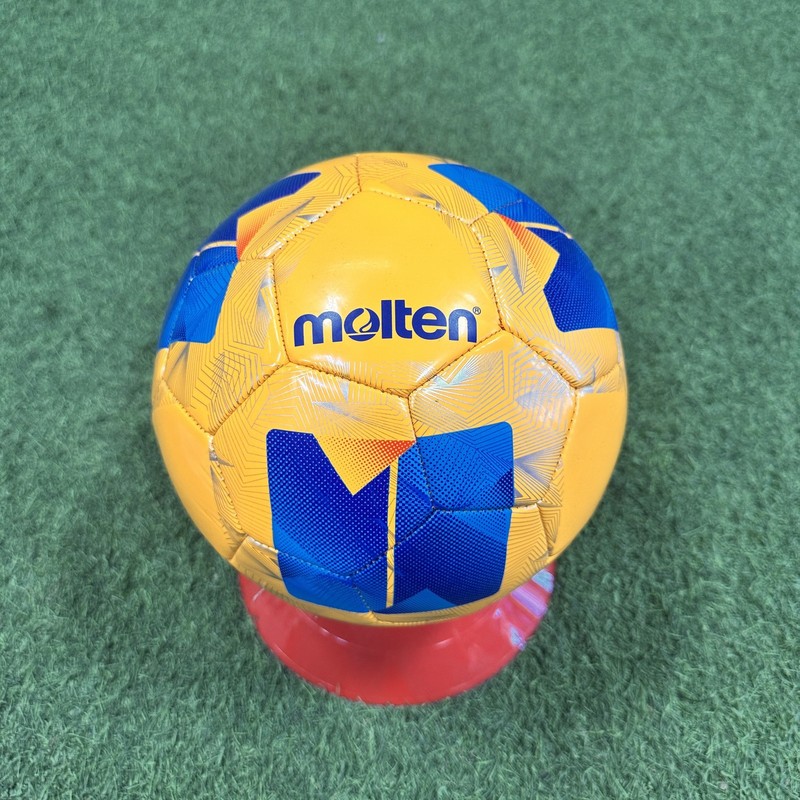 Molten Vantaggio 2000 '25 Premium Training Soccer Ball (Orange/Blue)