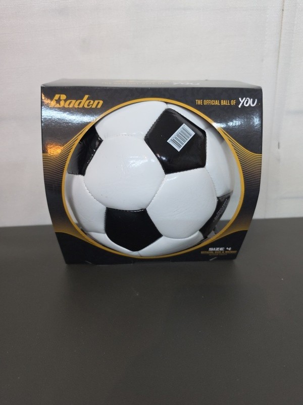Baden Size 4 Soccer Ball Official Size & Weight Outdoor All Weather Youth League