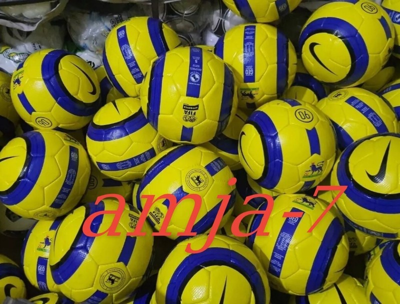 Bulk Lot of 10 RARE Nike T90 Aerow Match Ball 2005/06 Premier League“ball size 5
