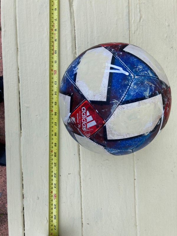 ADIDAS TOP CAPITANO MATCH BALL REPLICA SIZE 5 gallery