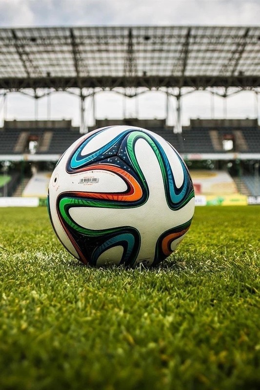 Adidas Brazuca 2014 World Cup Ball – Official Match Soccer Football Size 5 - USA gallery