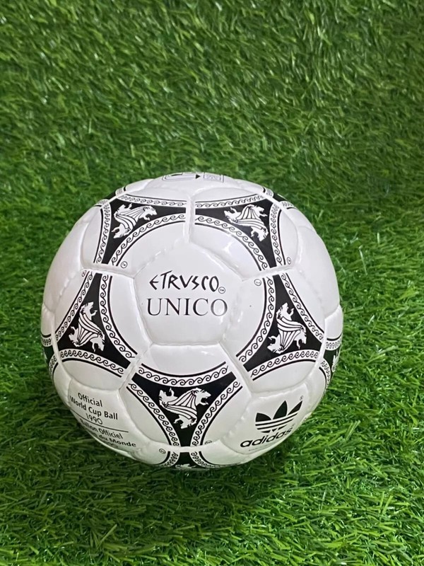 Adidas Historical Mini Balls Set 26 pcs World Cup 1930-2026 Collector Set Size1 gallery