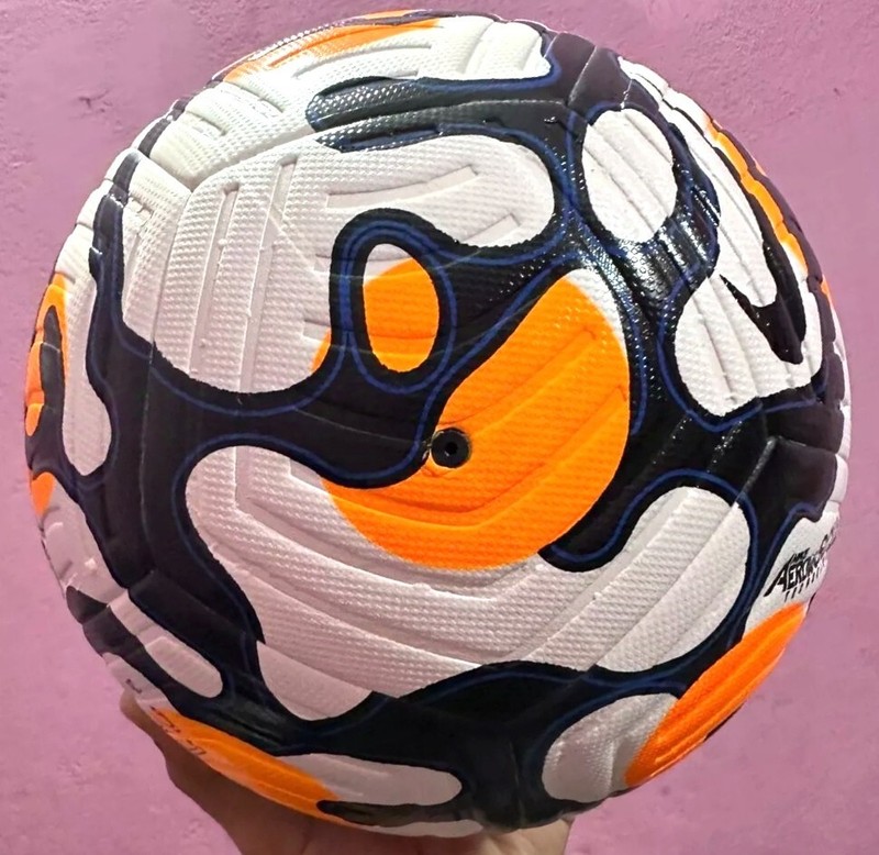 Nike Flight Premier League Official Match Ball-Pro Soccerball- Size 5 2021/22 gallery