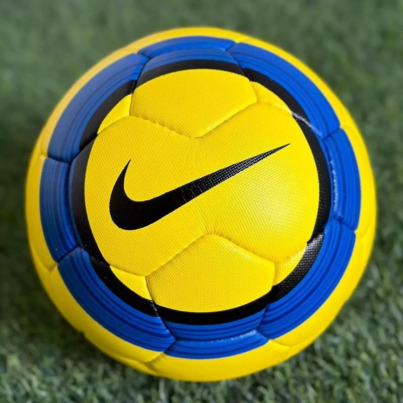 RARE NIKE TOTAL 90 AEROW | PREMIER LEAGUE SWIFT 2005-06 | MATCH Soccer BALL