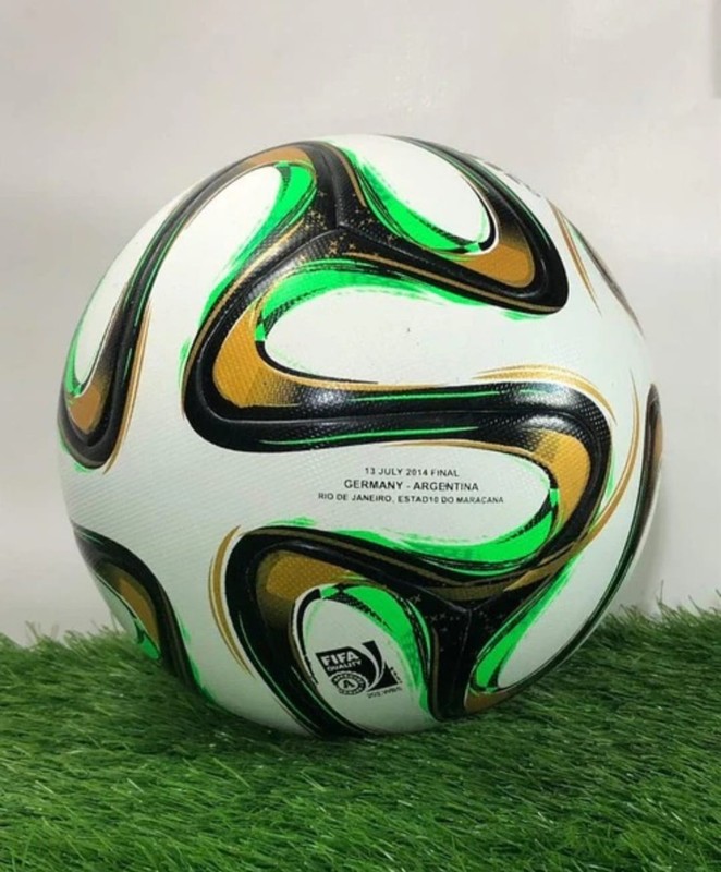 Brazuca Final Rio 2014 World Cup Brazil Match Ball Soccer Size 5 ( Replica )