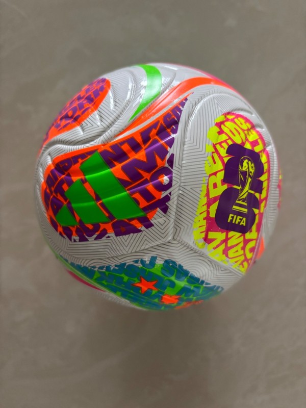 SOCCER BALL-ADIDAS-TRIONDA MINI-SIZE 1-FIFA-2026-COLORFUL MATCH BALL REPLICA-NEW