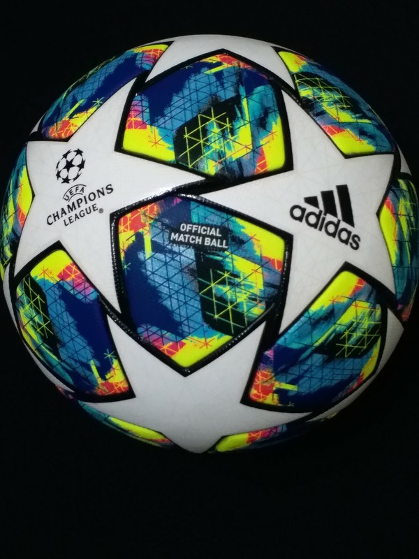ADIDAS UEFA CHAMPIONS LEAGUE FIFA APPROVED OFFICIAL MATCH BALL 2019-20 SIZE 5