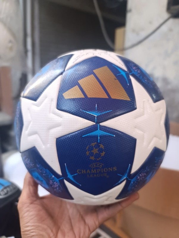 MUNICH 25 FINAL THERMAL BONDED SIZE 5 SOCCER BALL BLUE gallery