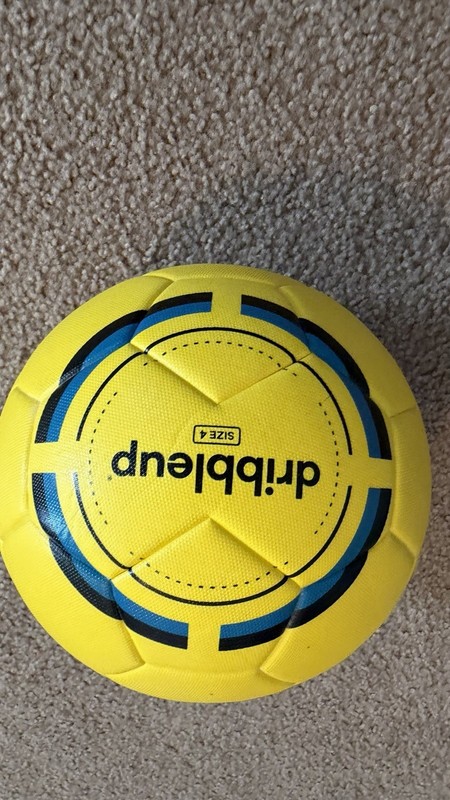 Dribble Up Smart Soccer Ball Size 4 App Enabled Youth Training Smart Ball gallery