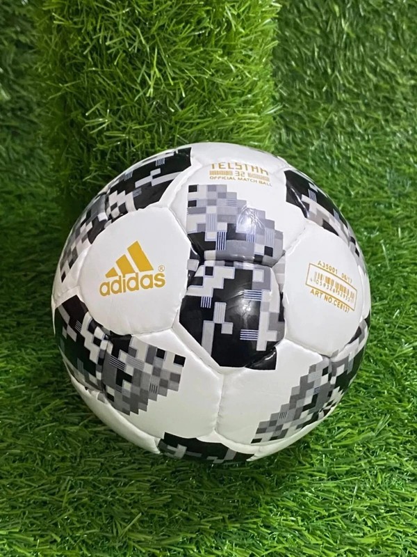 Adidas Historical Mini Balls Set 26 pcs World Cup 1930-2026 Collector Set Size1 gallery