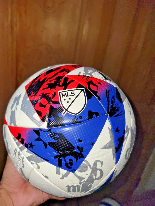 MLS PRO Commissioner Speedshell Match Soccer Ball Football Size 5 - Free Ship gallery