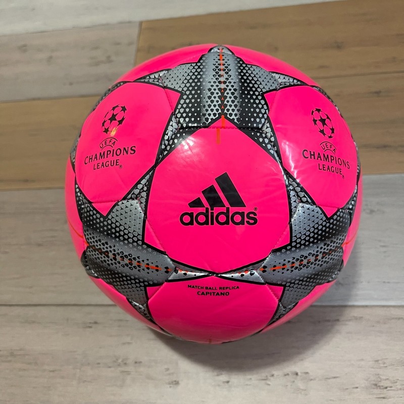 adidas Performance Champion’s League Finale /15 Capitano Soccer Ball S90227 Sz 5
