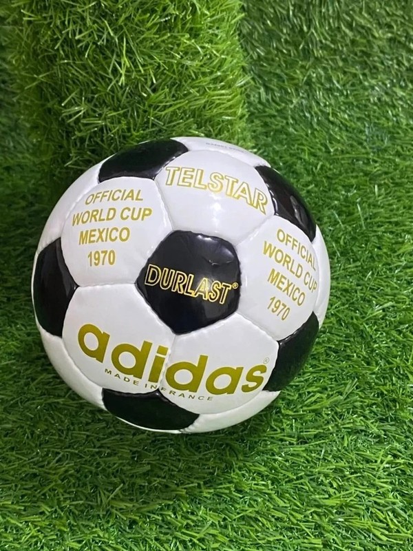 Adidas Historical Mini Balls Set 15 pcs World Cup 1970-2026 Collector Set Size 1 gallery